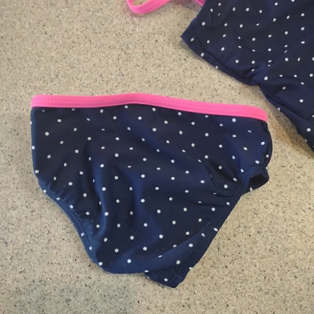 👍 Osh Kosh 9-12 Month Bathing Suit. K1